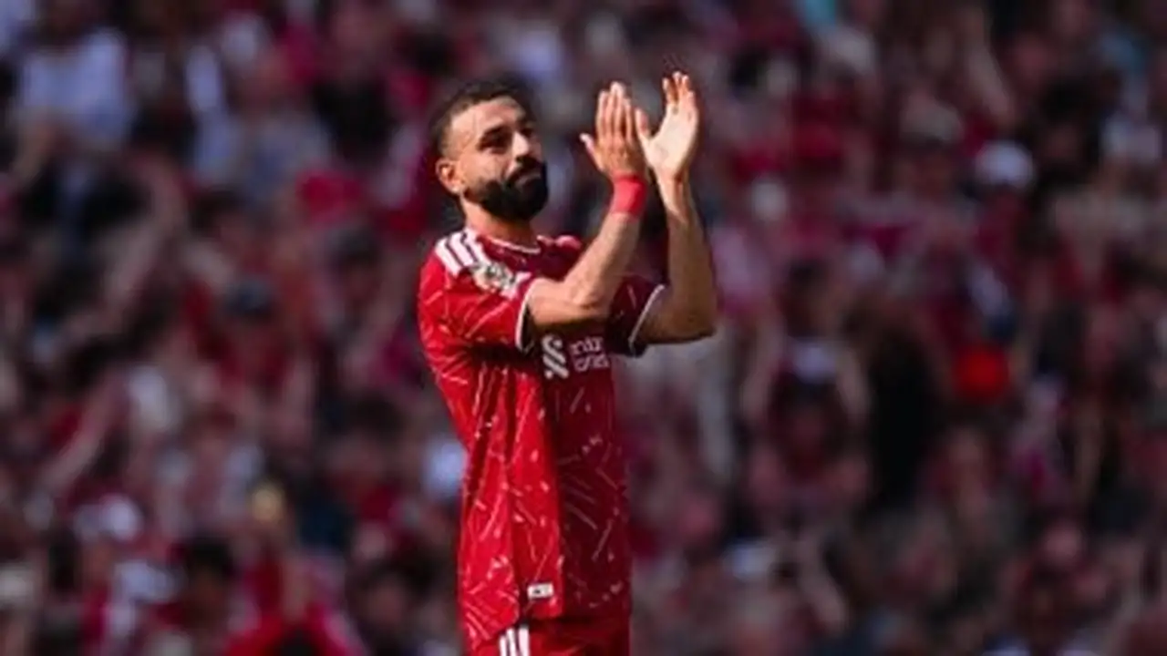 محمد صلاح يتربع على عرش الأكثر مساهمة تهديفية في تاريخ الدوري الإنجليزي